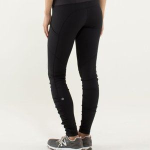 Lululemon black leggings/Speed Tight with Ruching